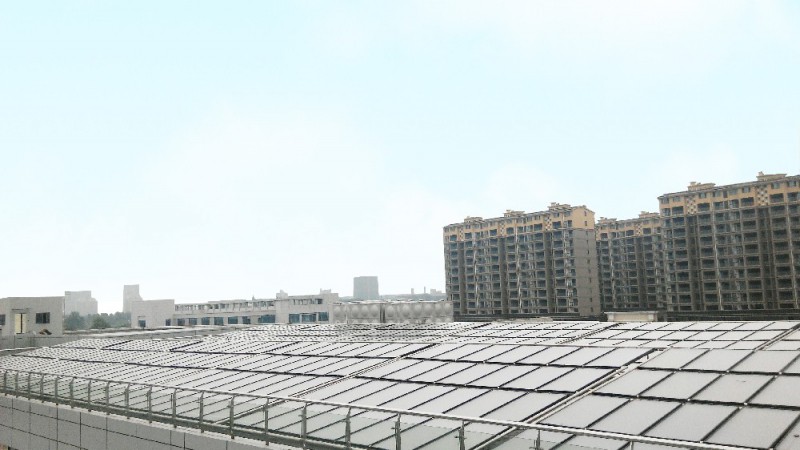 浙江大學(xué)醫(yī)學(xué)院附屬義烏醫(yī)院平板太陽(yáng)能熱水系統(tǒng)